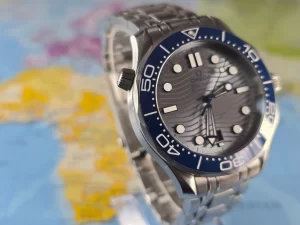 CLose up of Omega Seamaster in witch you can see the Dial