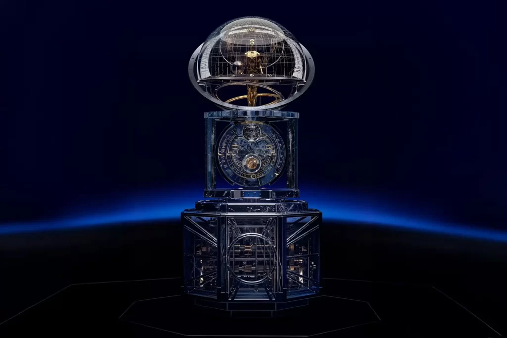 La Quête du Temps full clock as seen from the front