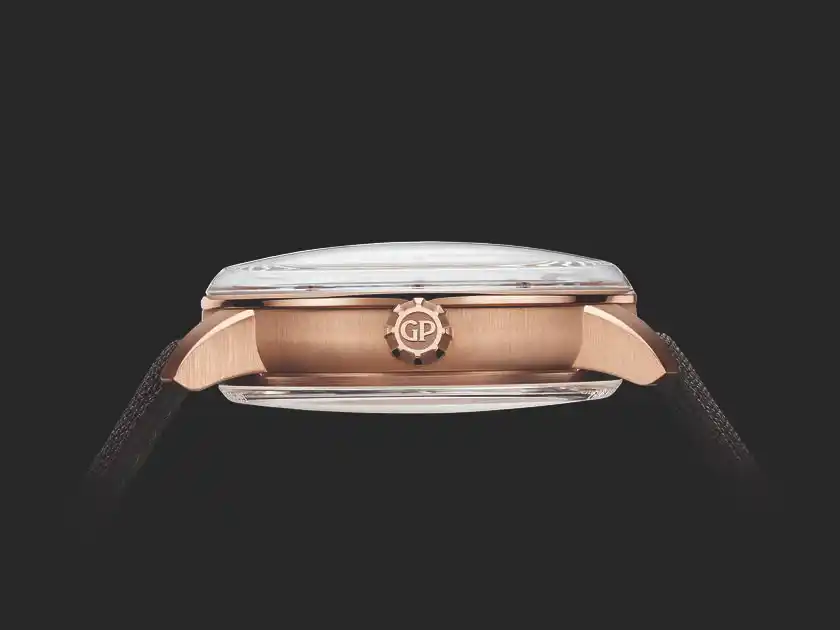 GP watch side picture
