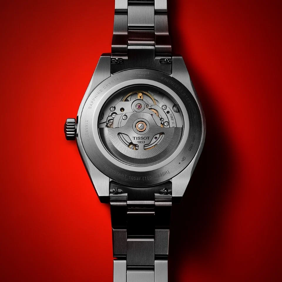 Caseback of Tissot Genleman