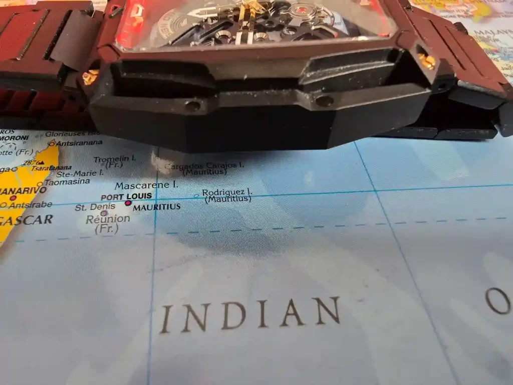 side of the hunter case